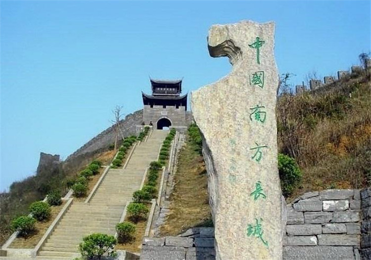 鳳凰古城南方長城景區門票(刷身份證入園簡單便捷/自駕游贈送導游服務)